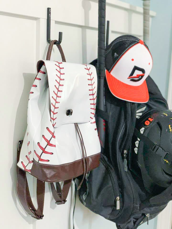 What to Keep in your Baseball Mom Bag